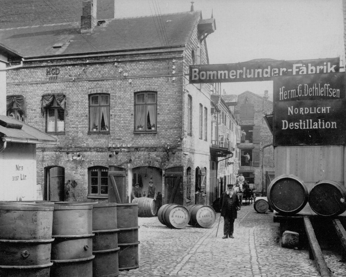 Bommerlunder factory in the early 20th century